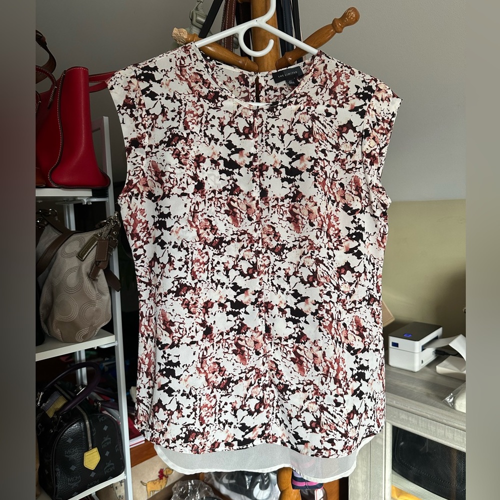 The Limited Pretty Pattern Blouse, Sz XS, Very Good Condition